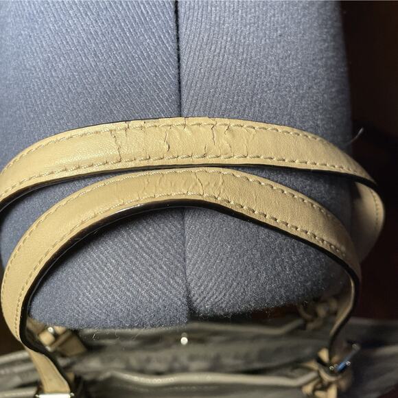 Michael Kors - Medium shoulder tote bag - Light gray - Pre-owned, fair condition - Picture 10 of 10